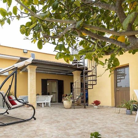 Casa Vacanze Nonna Tuzza Marsala Exterior photo